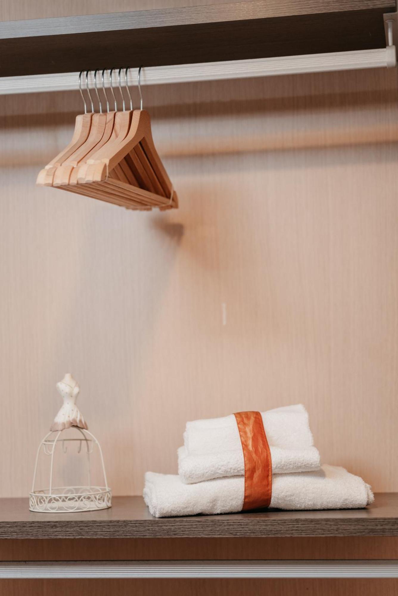 La Casa Dell' Avvocato - Centro Appartement Napels Buitenkant foto