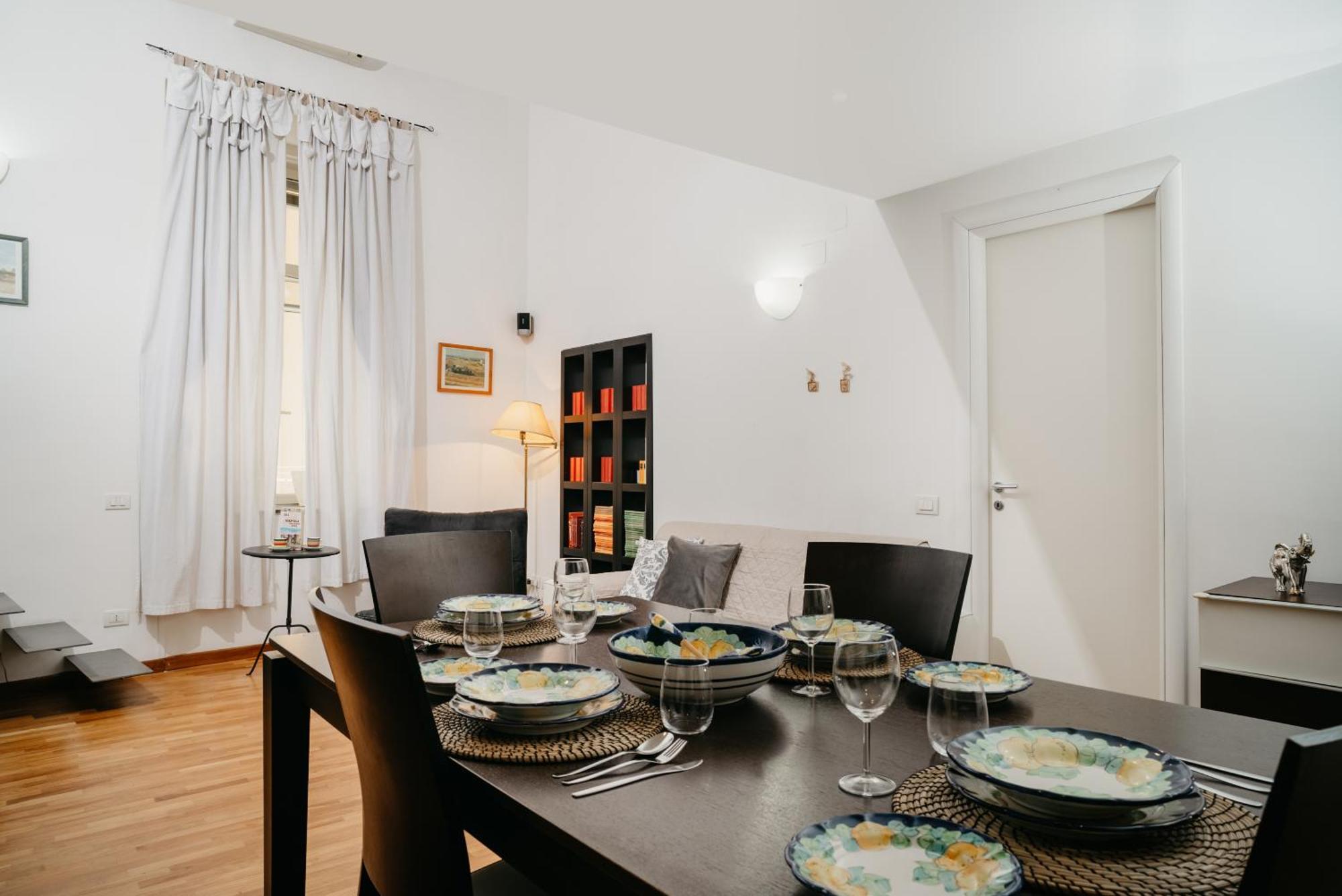 La Casa Dell' Avvocato - Centro Appartement Napels Buitenkant foto